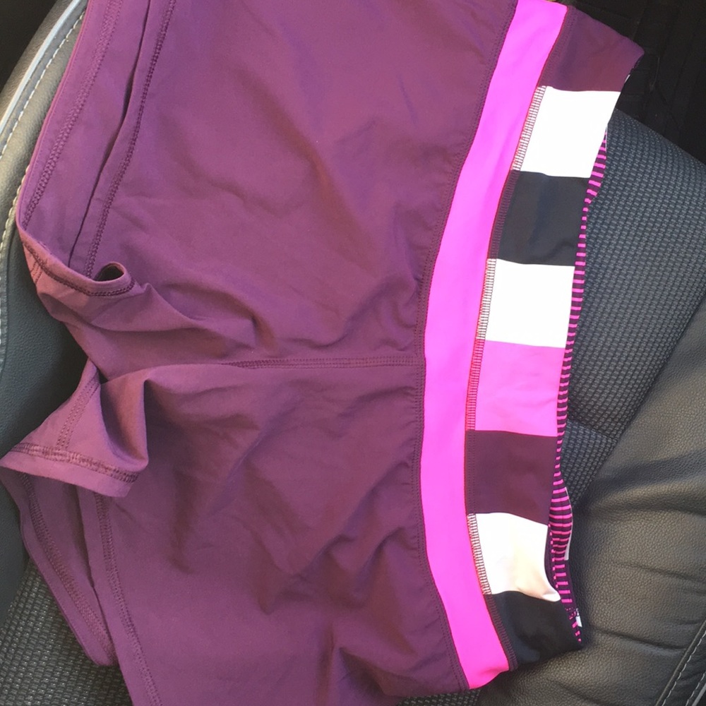 Lululemon Women's Speed Up Shorts worn twice